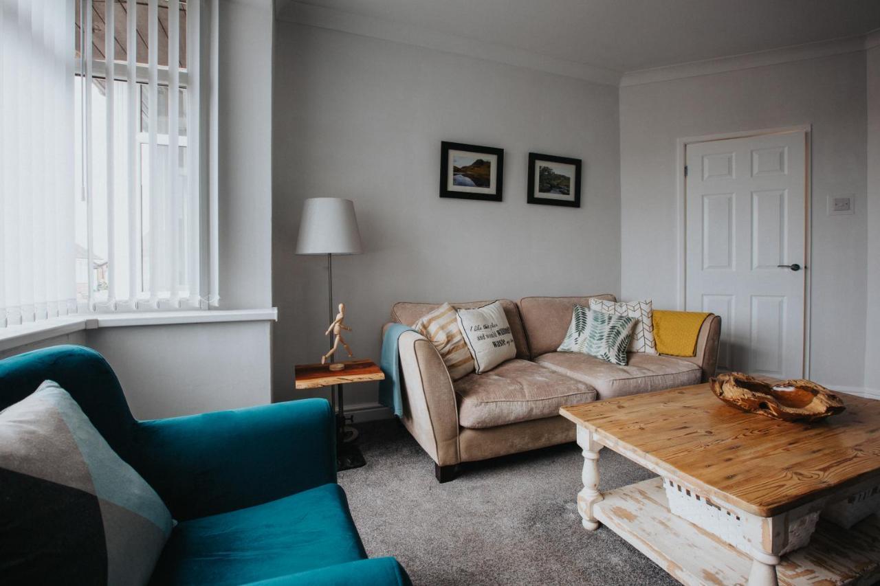 Hillside House - 2 Bedrooms Parking Wi-Fi Hospital Blackpool Ngoại thất bức ảnh
